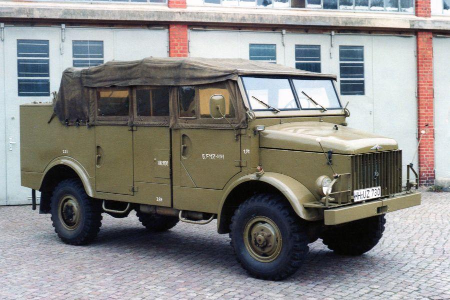  Borgward B 2000 A/O BUND Fekw 1961 года  (фото 1 из 4)